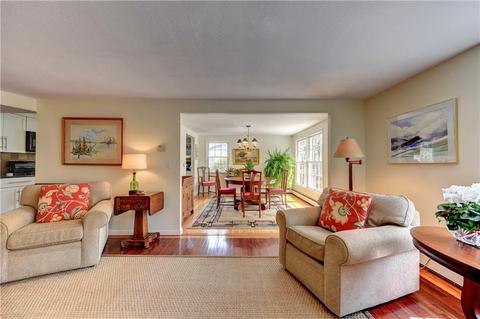 5 Sandra Dr, Bristol, RI 02809 photo 7