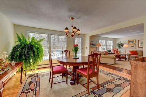 5 Sandra Dr, Bristol, RI 02809 photo 9