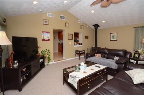 310 Inez Ave, Warwick, RI 02886 photo 18