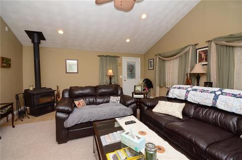 310 Inez Ave, Warwick, RI 02886 photo 13