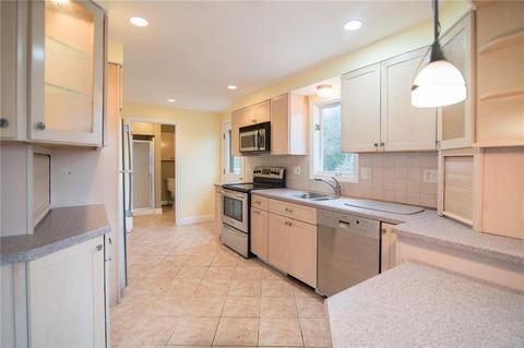 14 Leonard St, Warren, RI 02885 photo 12