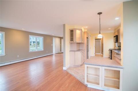 14 Leonard St, Warren, RI 02885 photo 11