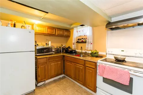 316 Orms St, Providence, RI 02908 photo 38