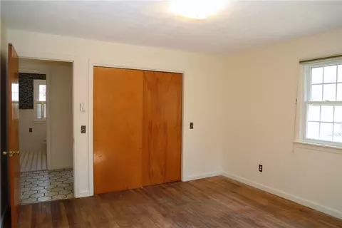 11 Old Post Rd, Westerly, RI 02891 photo 14