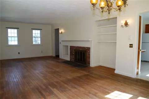 11 Old Post Rd, Westerly, RI 02891 photo 5