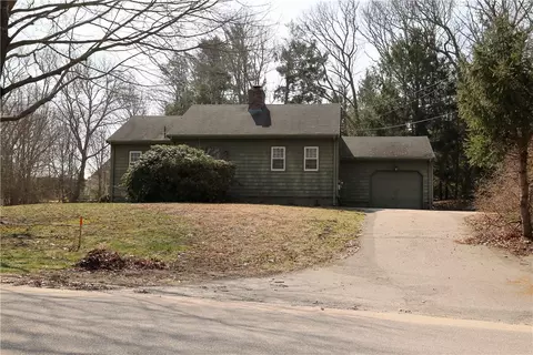 11 Old Post Rd, Westerly, RI 02891 photo 1