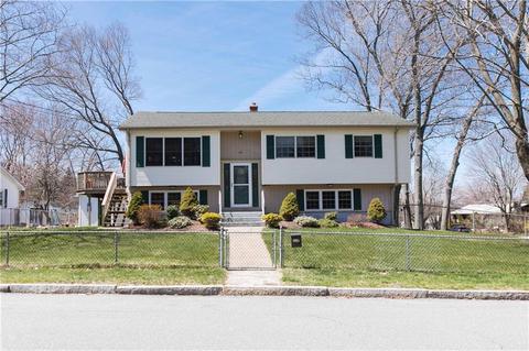 44 Star Ave, Woonsocket, RI 02895 photo 2