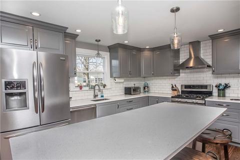 52 Cavalcade Blvd, Warwick, RI 02889 photo 10