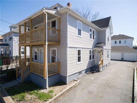 37 Merida Ave, Woonsocket, RI 02895 photo 2