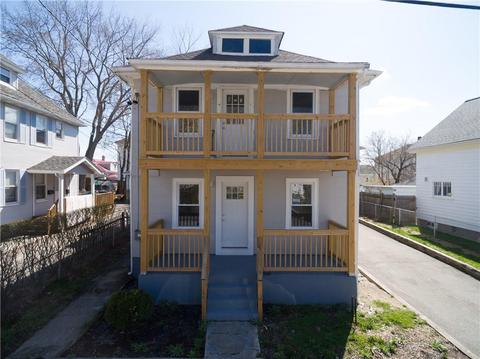 37 Merida Ave, Woonsocket, RI 02895 photo 1