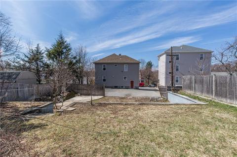 94 96 Saint Leon St, Woonsocket, RI 02895 photo 2