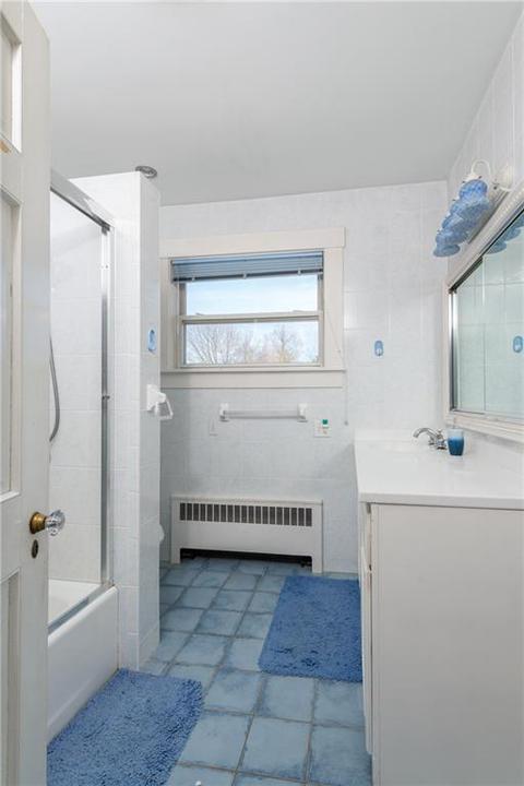 103 Glen Rd, Woonsocket, RI 02895 photo 14
