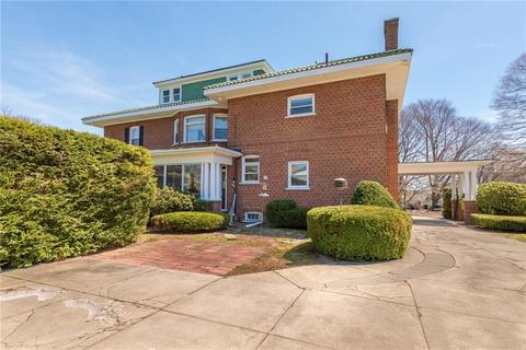 103 Glen Rd, Woonsocket, RI 02895 photo 6