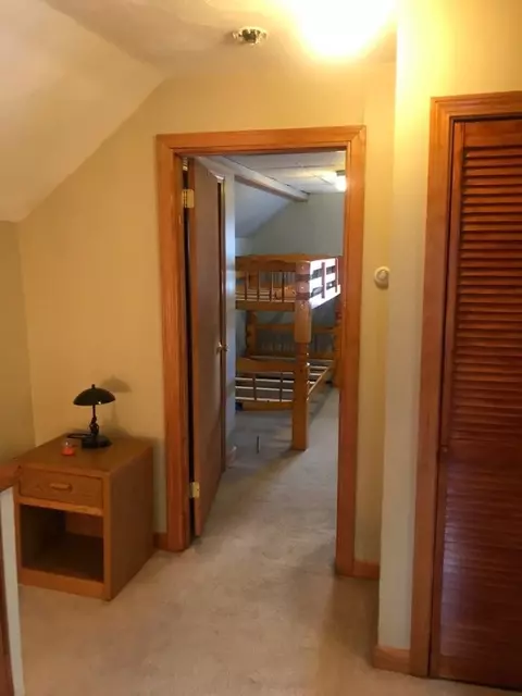 675 Killingly St, Johnston, RI 02919 photo 5