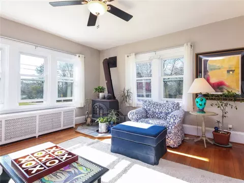 4 Grand Ave, Warwick, RI 02889 photo 5