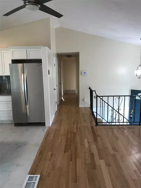 16 Smith Street St, Warwick, RI 02886 photo 5