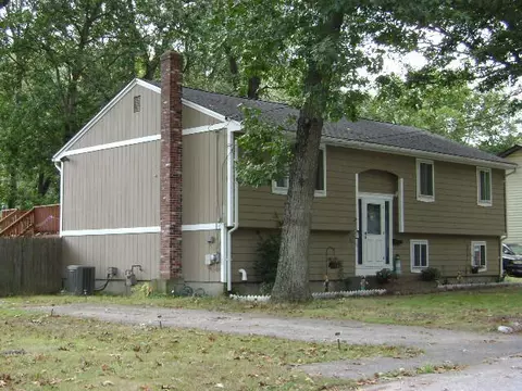16 Smith Street St, Warwick, RI 02886 photo 3