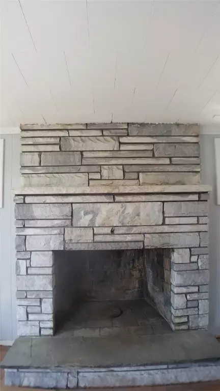 707 Commonwealth Ave, Warwick, RI 02886 photo 11