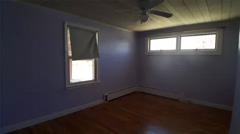 707 Commonwealth Ave, Warwick, RI 02886 photo 12