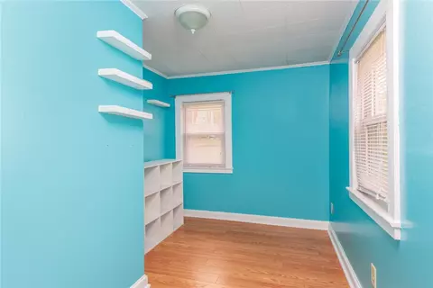23 Arlington St, Woonsocket, RI 02895 photo 18