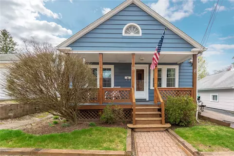 23 Arlington St, Woonsocket, RI 02895 photo 1
