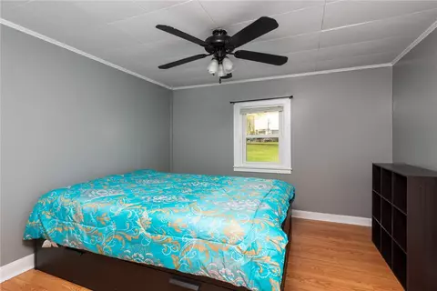 23 Arlington St, Woonsocket, RI 02895 photo 10