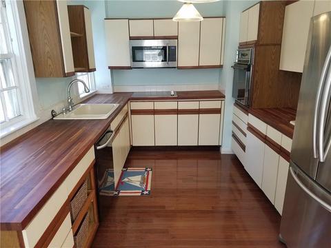 7 Pell St, Newport, RI 02840 photo 21