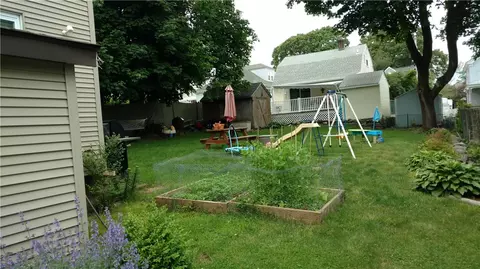 43 Surf Ave, Warwick, RI 02889 photo 9