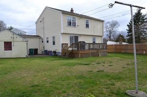 279 Larch St, Woonsocket, RI 02895 photo 23