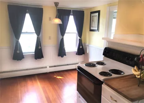 24 Barney St, Warren, RI 02885 photo 18