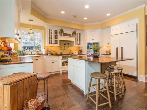 5 13th Ave, Warwick, RI 02886 photo 7