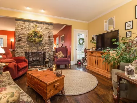 5 13th Ave, Warwick, RI 02886 photo 2
