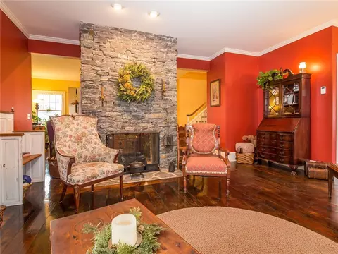5 13th Ave, Warwick, RI 02886 photo 3