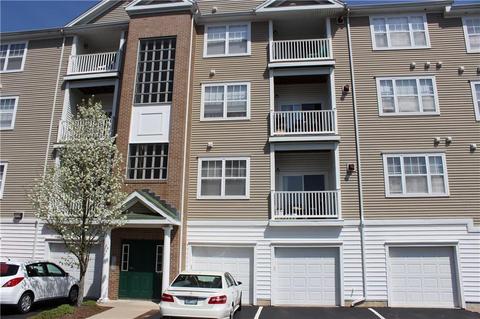 104 Mill St #302, Woonsocket, RI 02895 photo 2
