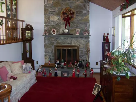 35 Long Ln, Warren, RI 02885 photo 11