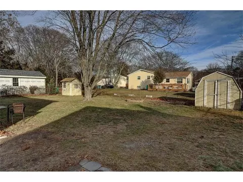 153 Asylum Rd, Warwick, RI 02886 photo 5