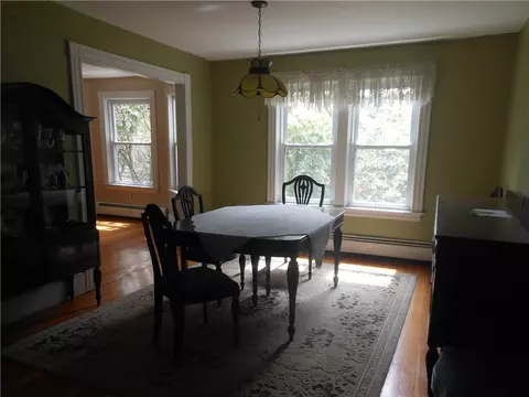 565 Central St, Mapleville, RI 02839 photo 10