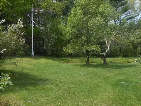 565 Central St, Mapleville, RI 02839 photo 26