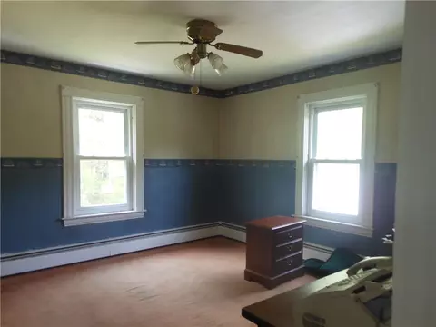 565 Central St, Mapleville, RI 02839 photo 17