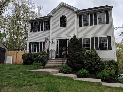 11 Elizabeth Ave, Woonsocket, RI 02895 photo 2