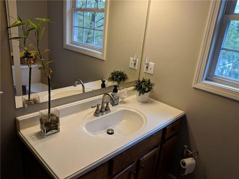 11 Elizabeth Ave, Woonsocket, RI 02895 photo 34