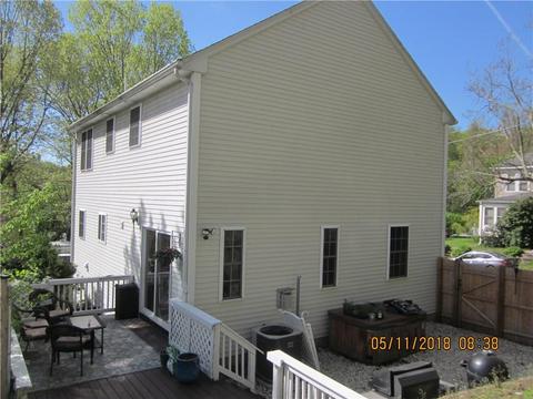 11 Elizabeth Ave, Woonsocket, RI 02895 photo 9
