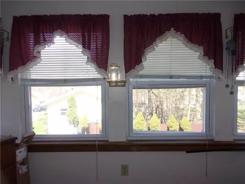 74 Corsi St, Woonsocket, RI 02895 photo 18