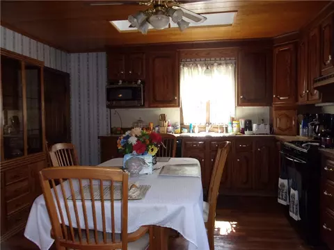 74 Corsi St, Woonsocket, RI 02895 photo 11