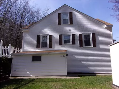 74 Corsi St, Woonsocket, RI 02895 photo 3