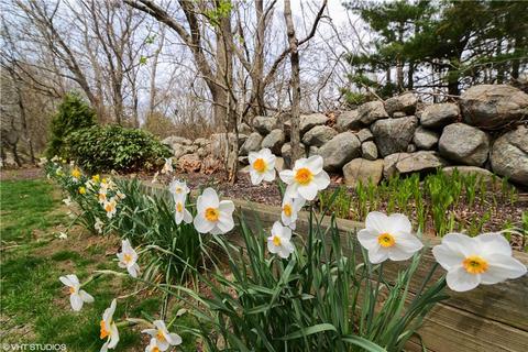 1 Shoreline Dr, Westerly, RI 02891 photo 14