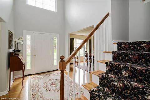 1 Shoreline Dr, Westerly, RI 02891 photo 2