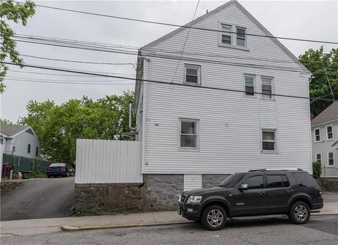146 Arnold St, Woonsocket, RI 02895 photo 7