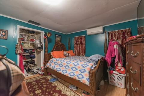 146 Arnold St, Woonsocket, RI 02895 photo 14