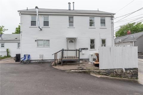 146 Arnold St, Woonsocket, RI 02895 photo 3
